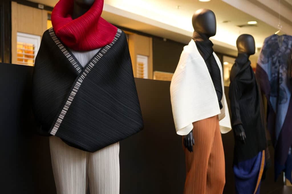 Exposição Issey Miyake no Brasília Shopping